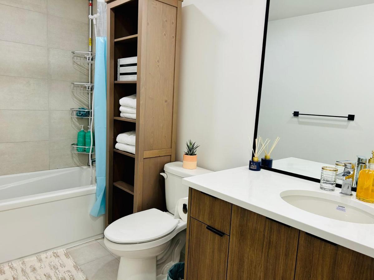 Victoria Private Studio Suite Colwood Exterior foto